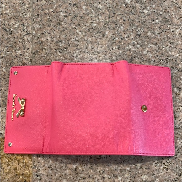 Samantha Thavasa pink saffiano leather wallet - Picture 9 of 9